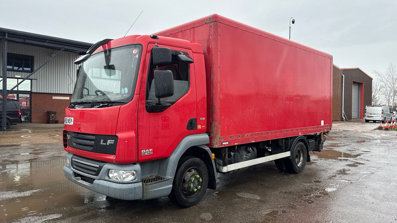 DAF LF 45.140 - Грузовик с закрытым кузовом: фото 2 DAF LF 45.140 - Грузовик с закрытым кузовом: фото 2