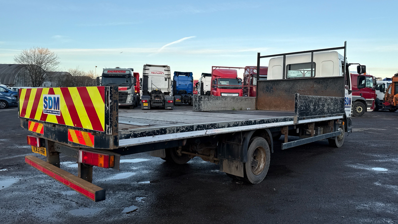 DAF LF 45.180 - Грузовик бортовой/ Платформа: фото 4 DAF LF 45.180 - Грузовик бортовой/ Платформа: фото 4