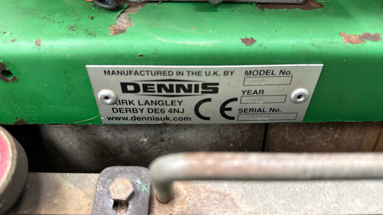 DENNIS FT510 PEDESTRIAN CYLINDER MOWER WITH 5K UNIT AND GRASS BOX - Строительное оборудование: фото 5 DENNIS FT510 PEDESTRIAN CYLINDER MOWER WITH 5K UNIT AND GRASS BOX - Строительное оборудование: фото 5