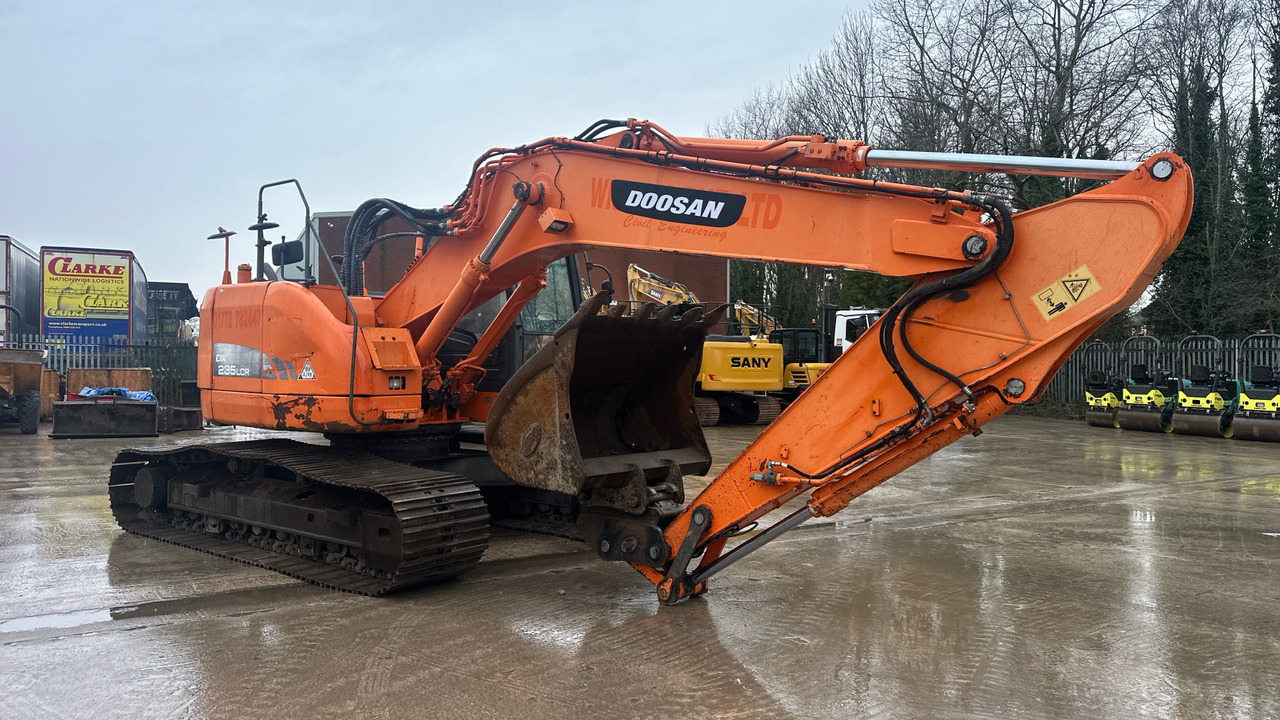 DOOSAN DX235LCR - Гусеничный экскаватор: фото 1 DOOSAN DX235LCR - Гусеничный экскаватор: фото 1