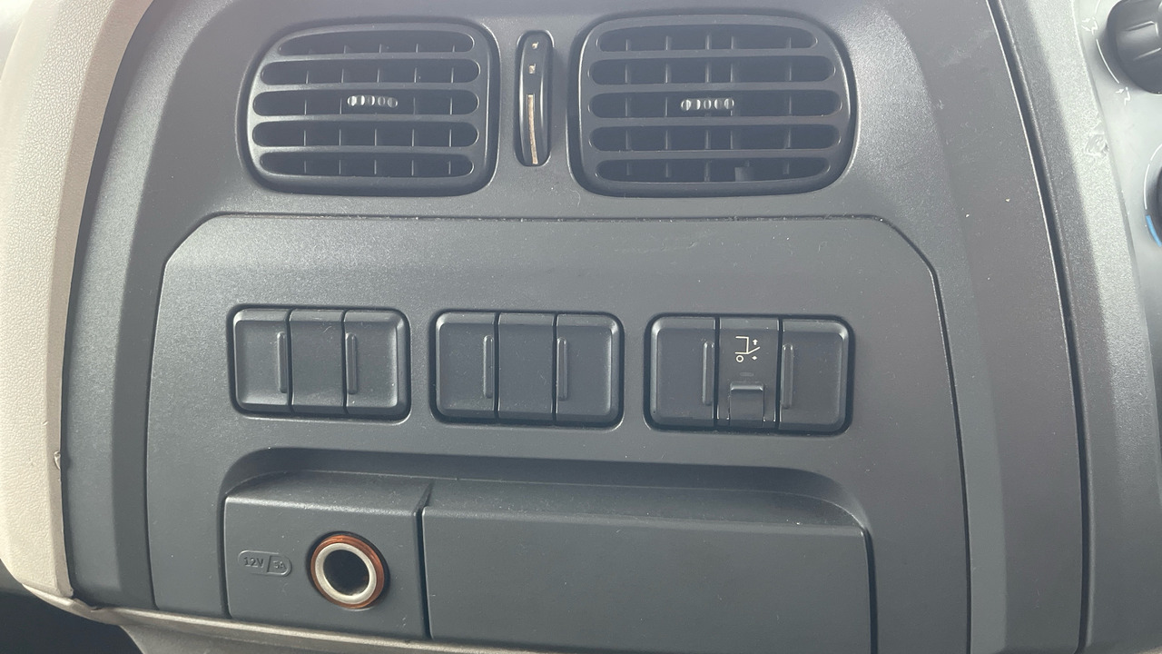 Грузовик с закрытым кузовом Daf LF 150: фото 16 Грузовик с закрытым кузовом Daf LF 150: фото 16