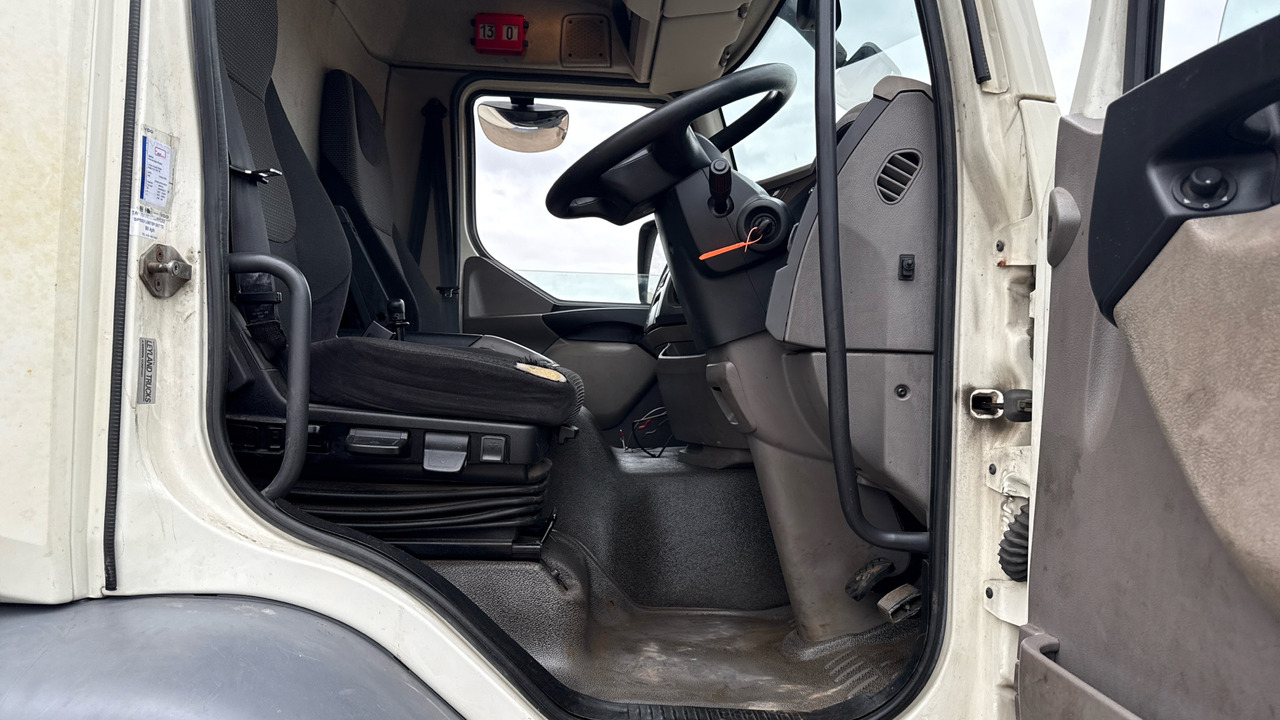 Daf LF 260 - Тентованный грузовик: фото 5 Daf LF 260 - Тентованный грузовик: фото 5