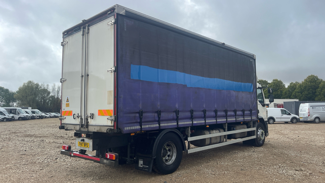 Daf LF 260 - Тентованный грузовик: фото 4 Daf LF 260 - Тентованный грузовик: фото 4