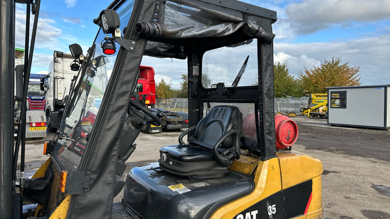 CATERPILLAR GP35 - Другая техника: фото 5 CATERPILLAR GP35 - Другая техника: фото 5