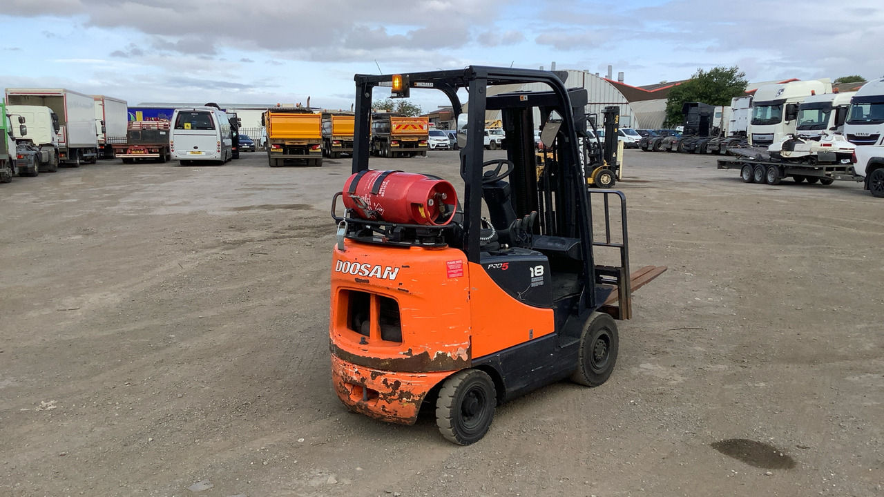DOOSAN PRO5-18 - Другая техника: фото 3 DOOSAN PRO5-18 - Другая техника: фото 3