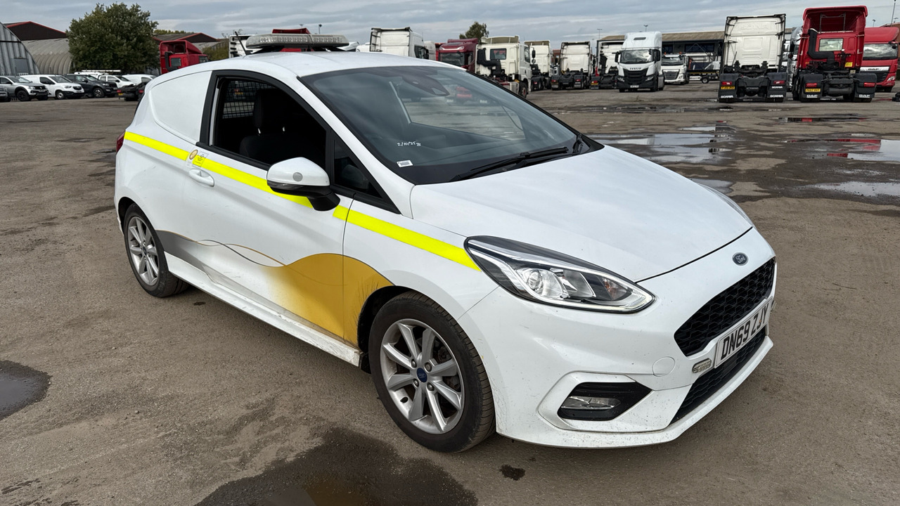 FORD FIESTA 1.5 TDCI 85PS - Легковой автомобиль: фото 1 FORD FIESTA 1.5 TDCI 85PS - Легковой автомобиль: фото 1