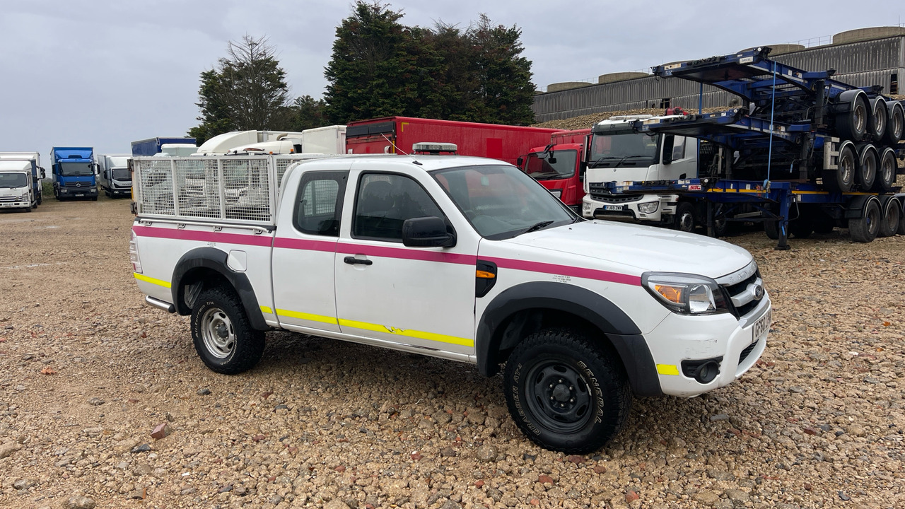 FORD RANGER 2.5 TDCI - Пикап, Грузопассажирский фургон: фото 1 FORD RANGER 2.5 TDCI - Пикап, Грузопассажирский фургон: фото 1