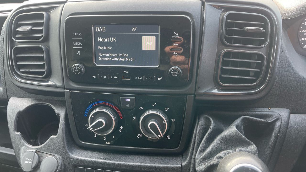 Цельнометаллический фургон Fiat Ducato 35 MAXI 2.2 MULTI JET 140PS: фото 7