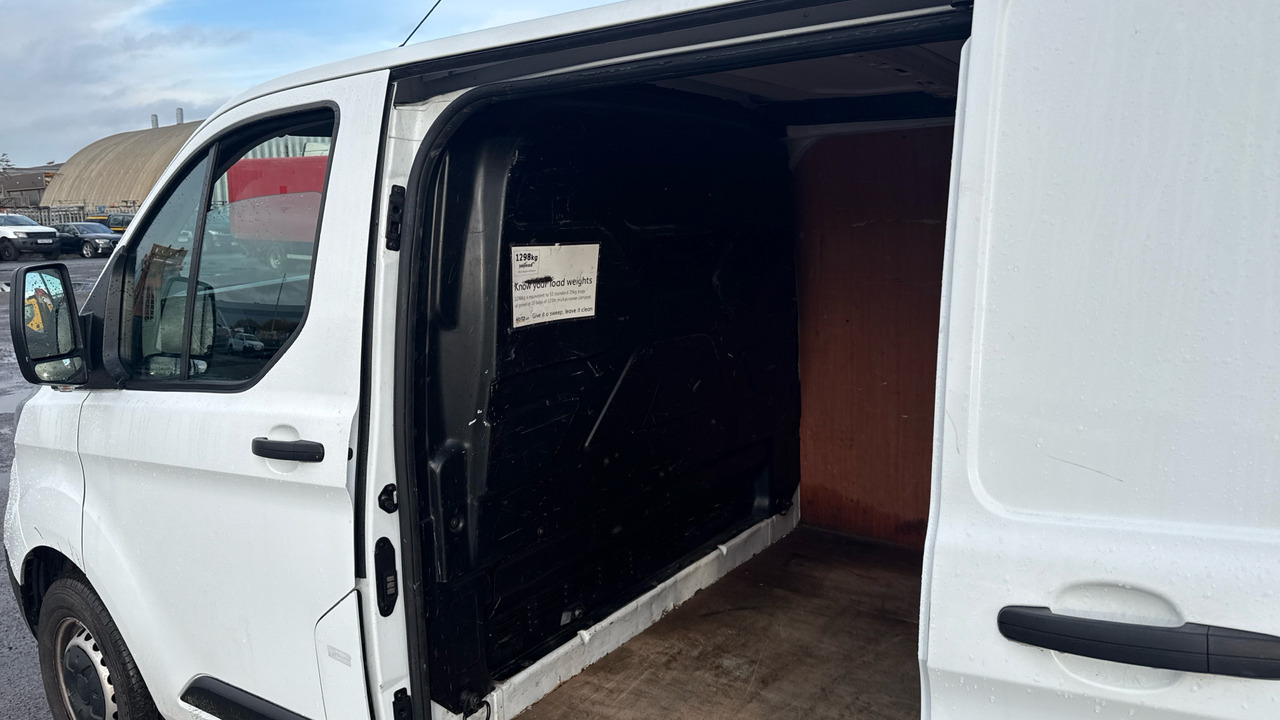 Легковой фургон Ford Transit Custom 300 2.0 EcoBlue 105ps: фото 18