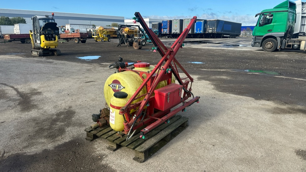 HARDI BI300 CROP SPRAYER - Строительное оборудование: фото 4 HARDI BI300 CROP SPRAYER - Строительное оборудование: фото 4