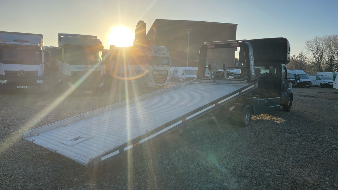 IVECO DAILY 70C18 - Эвакуатор: фото 4 IVECO DAILY 70C18 - Эвакуатор: фото 4