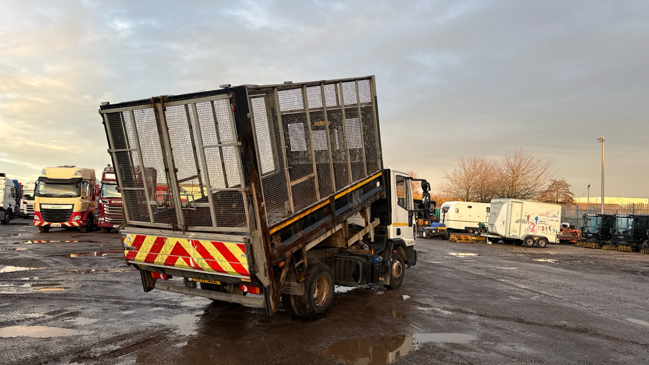 IVECO EUROCARGO 75E16S S-A - Самосвал: фото 4 IVECO EUROCARGO 75E16S S-A - Самосвал: фото 4