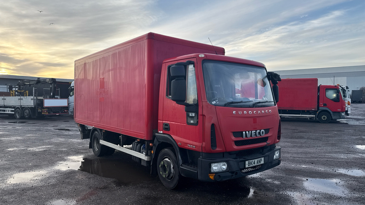 Iveco Eurocargo 75E16 - Грузовик с закрытым кузовом: фото 1 Iveco Eurocargo 75E16 - Грузовик с закрытым кузовом: фото 1