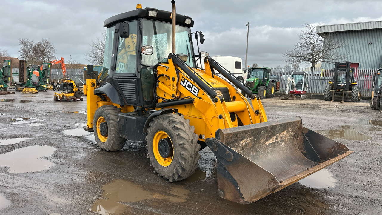JCB 2CX - Экскаватор-погрузчик: фото 1 JCB 2CX - Экскаватор-погрузчик: фото 1