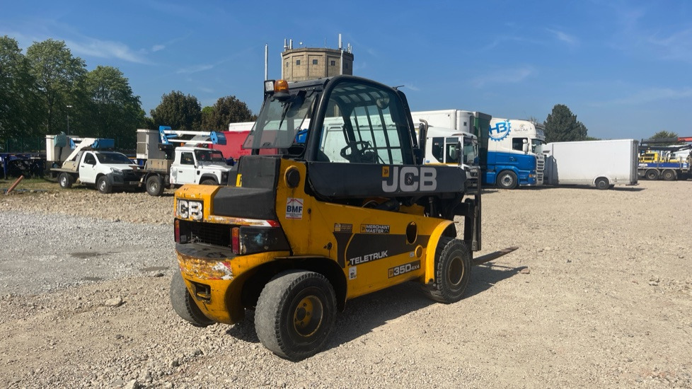 JCB 35 D 4X4 - Телескопический погрузчик: фото 3 JCB 35 D 4X4 - Телескопический погрузчик: фото 3