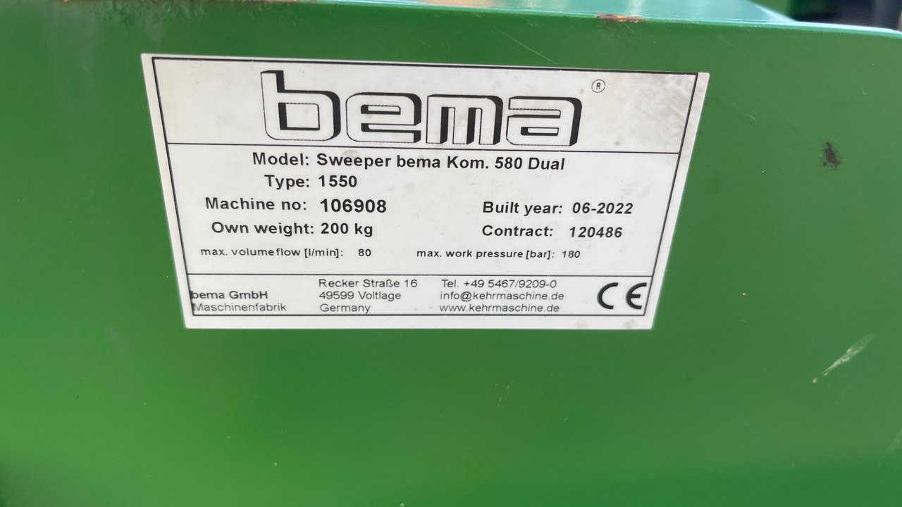 Трактор JOHN DEERE 2038R: фото 9 Трактор JOHN DEERE 2038R: фото 9