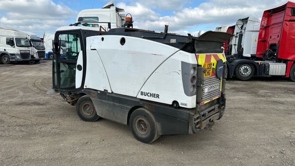 JOHNSTON SWEEPERS SWEEPER EURO 6 - Малотоннажный бортовой грузовик: фото 3 JOHNSTON SWEEPERS SWEEPER EURO 6 - Малотоннажный бортовой грузовик: фото 3