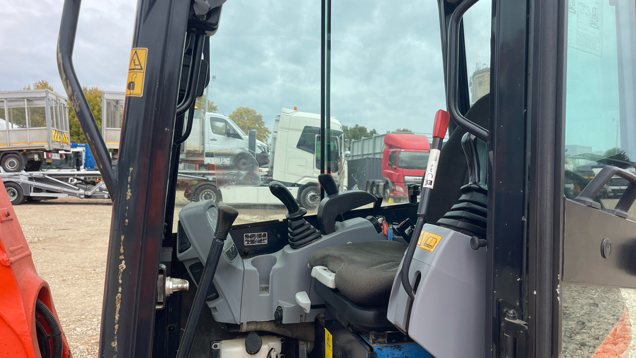 KUBOTA U27-4 - Мини-экскаватор: фото 5 KUBOTA U27-4 - Мини-экскаватор: фото 5