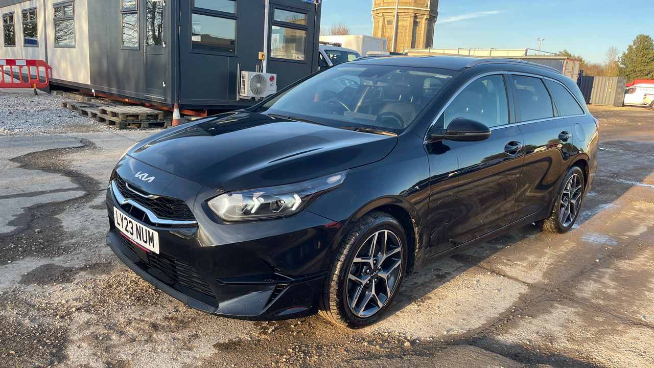 Kia Ceed 3 1.5 GDI ISG - Универсал: фото 2 Kia Ceed 3 1.5 GDI ISG - Универсал: фото 2