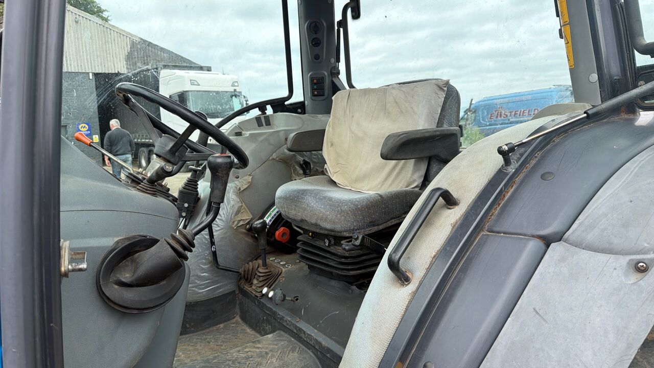 LANDINI POWERFARM 9T - Трактор: фото 5 LANDINI POWERFARM 9T - Трактор: фото 5