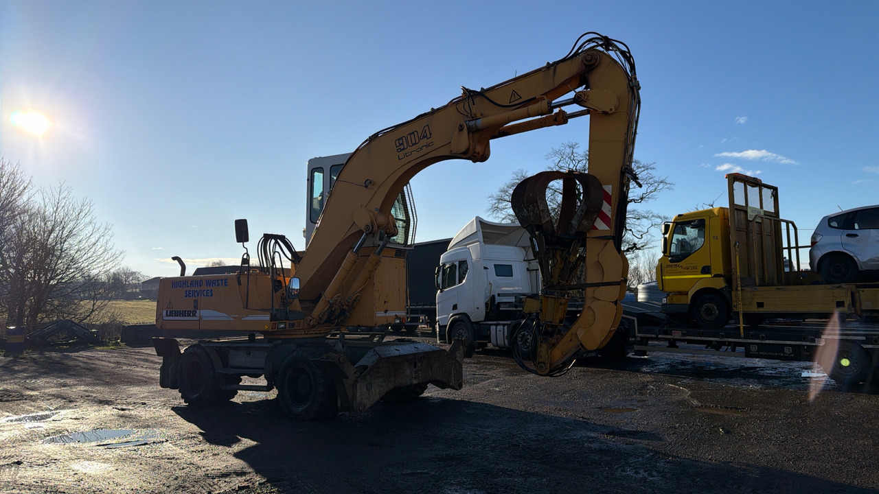 LIEBHERR A904 LITRONIC - Перегружатель: фото 3 LIEBHERR A904 LITRONIC - Перегружатель: фото 3