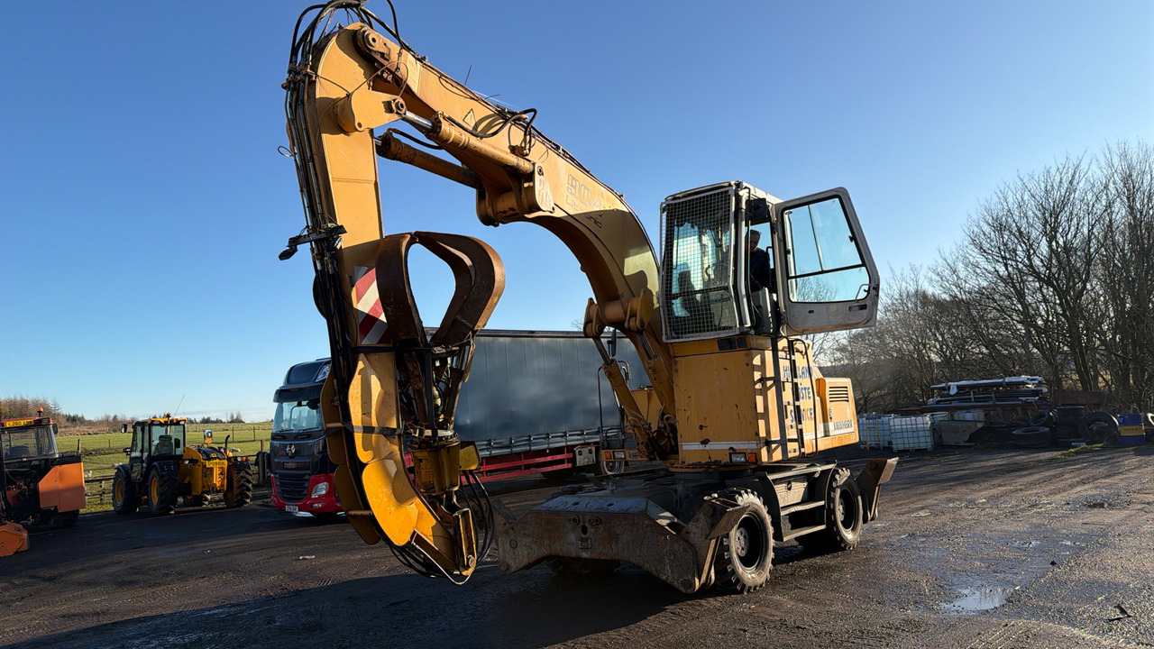 LIEBHERR A904 LITRONIC - Перегружатель: фото 2 LIEBHERR A904 LITRONIC - Перегружатель: фото 2