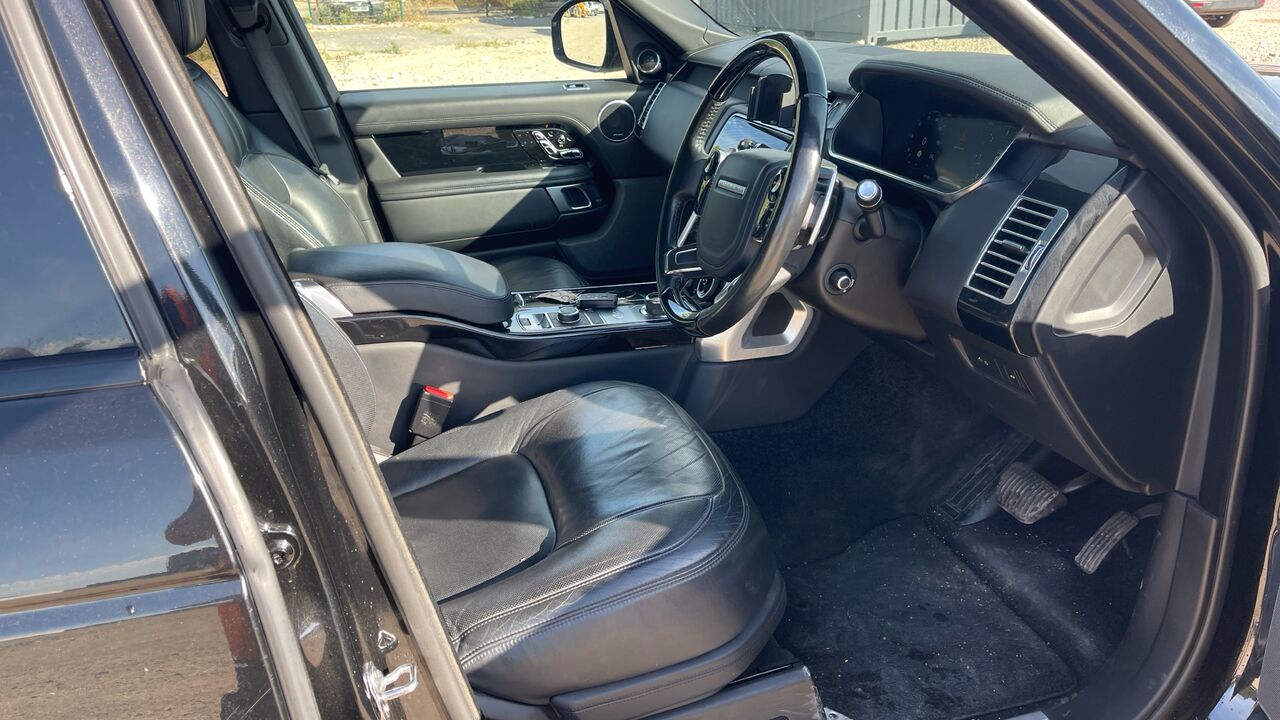 Land Rover Range Rover 4.4 SDV8 Autobiography - Внедорожник: фото 5 Land Rover Range Rover 4.4 SDV8 Autobiography - Внедорожник: фото 5