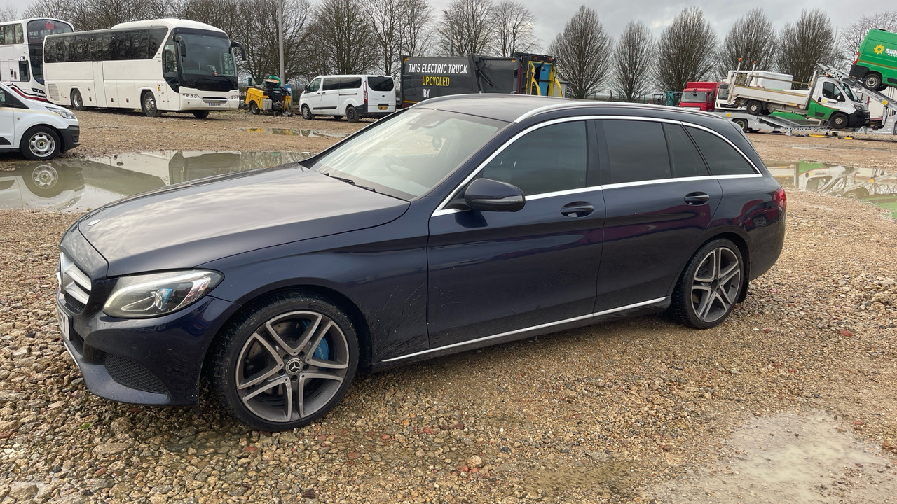 MERCEDES-BENZ C350 - Универсал: фото 2 MERCEDES-BENZ C350 - Универсал: фото 2