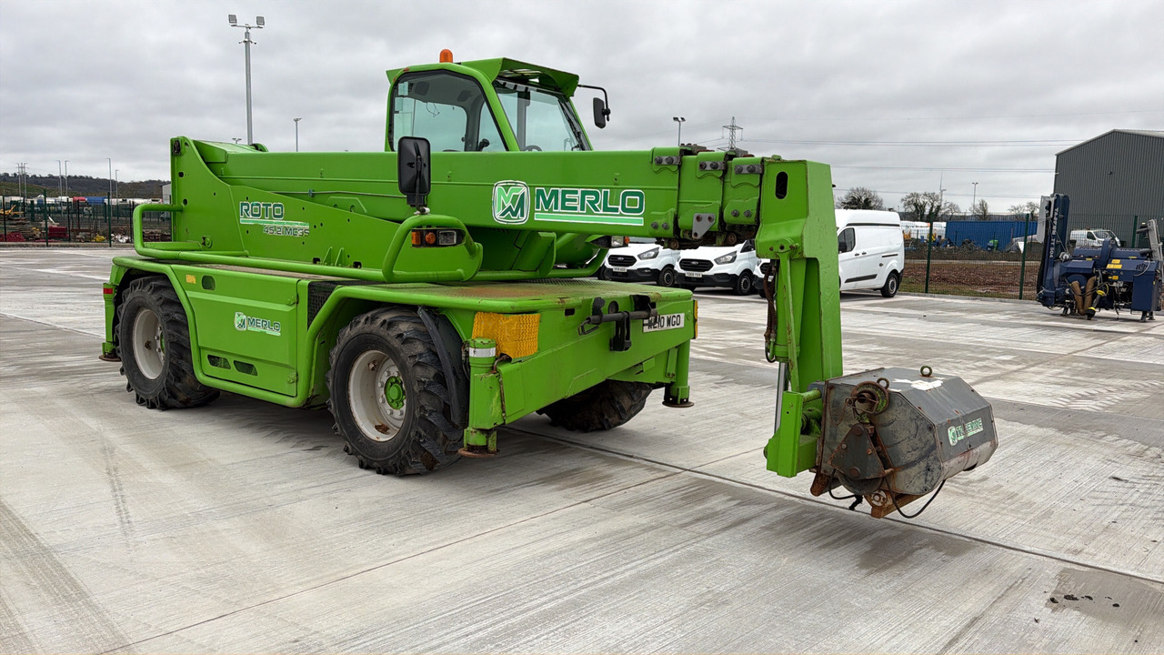 MERLO-ROTO TELEHANDLER 45-21 MCSS - Строительное оборудование: фото 1 MERLO-ROTO TELEHANDLER 45-21 MCSS - Строительное оборудование: фото 1