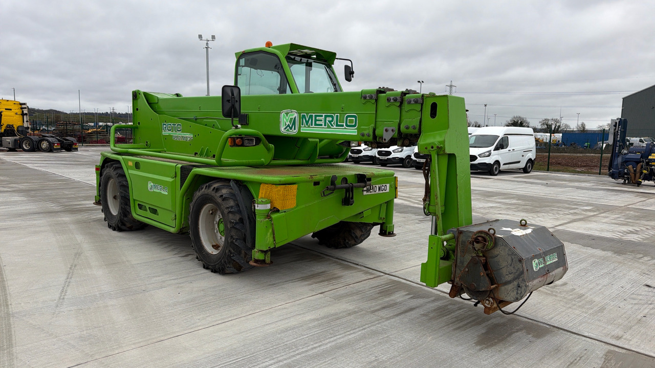 MERLO-ROTO TELEHANDLER 45-21 MCSS - Строительное оборудование: фото 2 MERLO-ROTO TELEHANDLER 45-21 MCSS - Строительное оборудование: фото 2