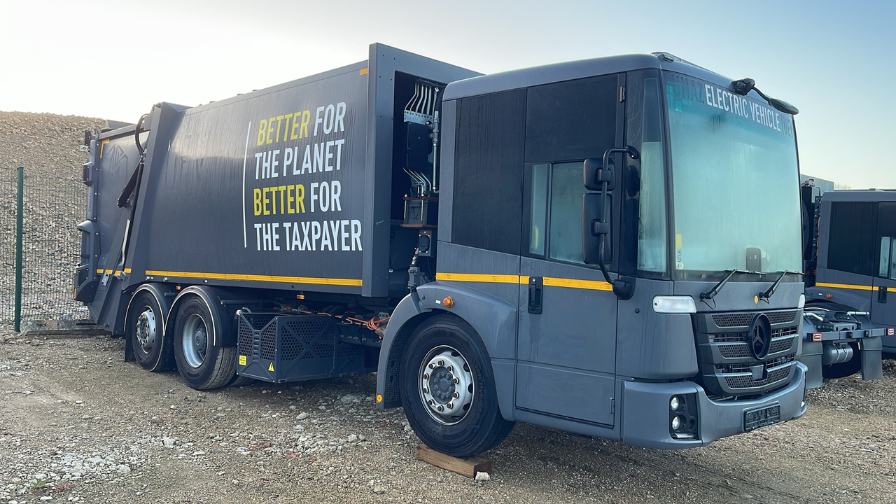 Mercedes-Benz Econic - Мусоровоз: фото 1 Mercedes-Benz Econic - Мусоровоз: фото 1