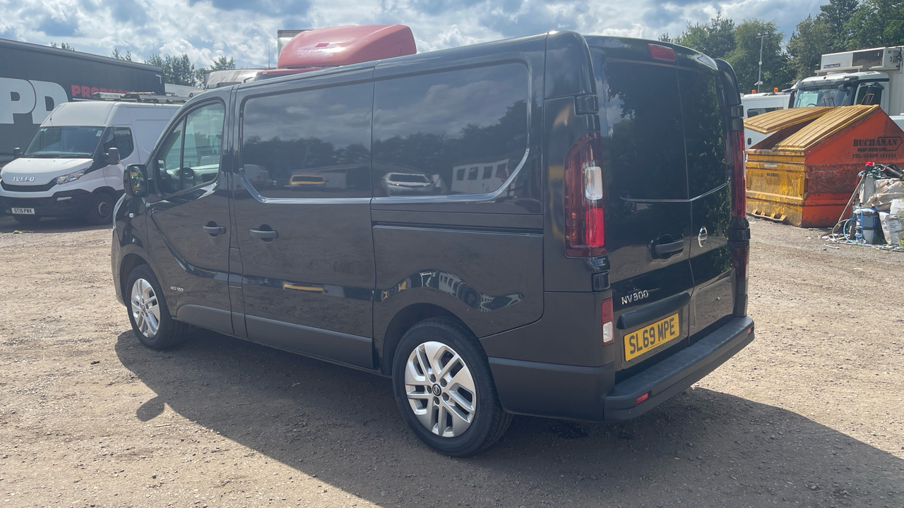 NISSAN NV 300 TEKNA 1.6 DCI 120PS - Легковой фургон: фото 3 NISSAN NV 300 TEKNA 1.6 DCI 120PS - Легковой фургон: фото 3