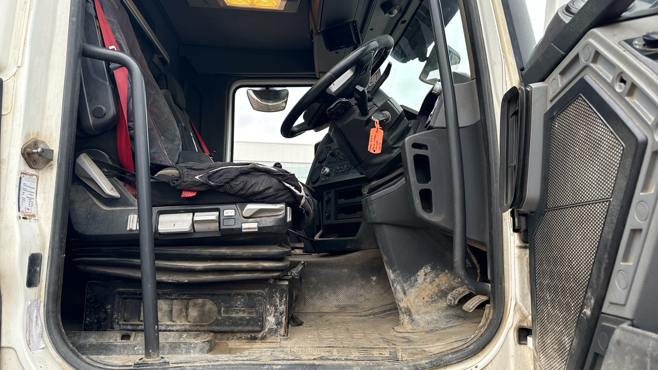 RENAULT C 430 - Автобетоносмеситель: фото 5 RENAULT C 430 - Автобетоносмеситель: фото 5