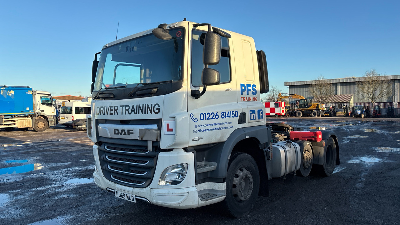 DAF CF 450 - Тягач: фото 2 DAF CF 450 - Тягач: фото 2