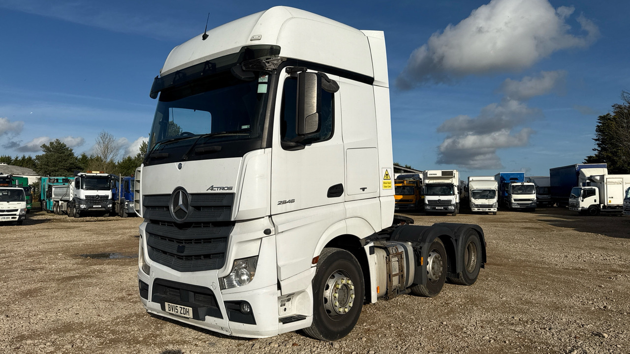 MERCEDES-BENZ ACTROS - Тягач: фото 2 MERCEDES-BENZ ACTROS - Тягач: фото 2
