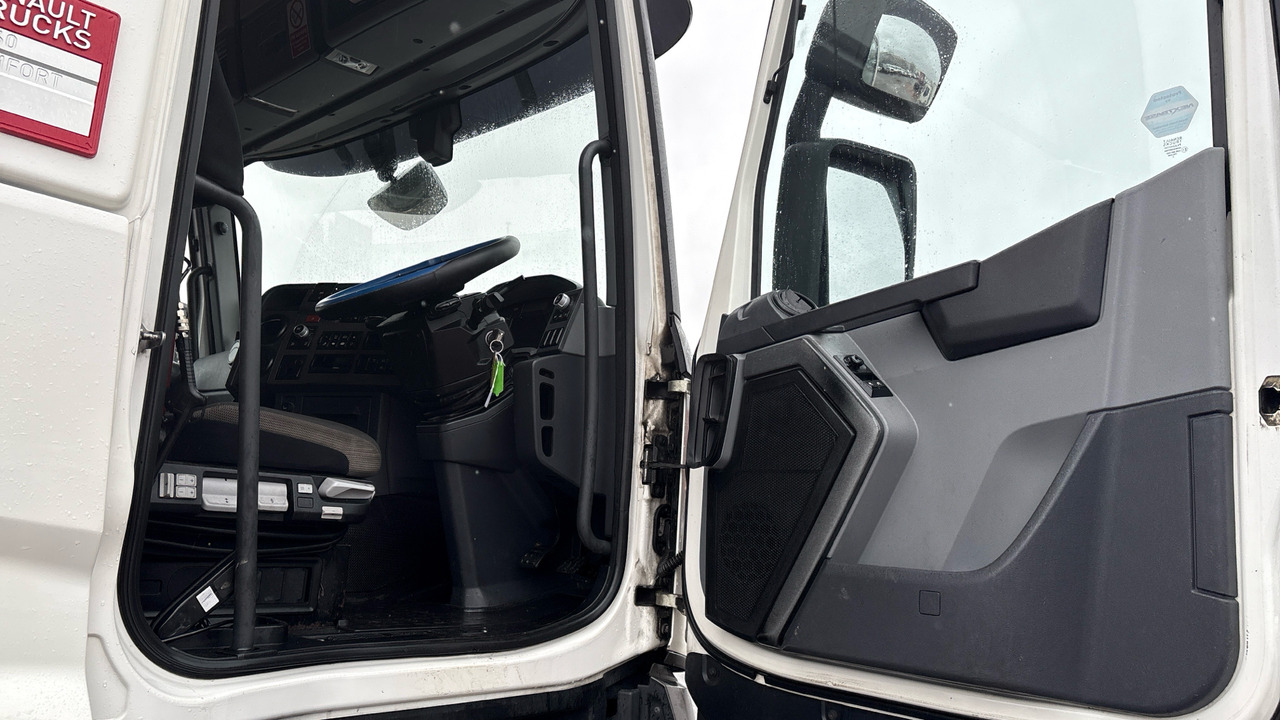 RENAULT T 460 - Тягач: фото 5 RENAULT T 460 - Тягач: фото 5