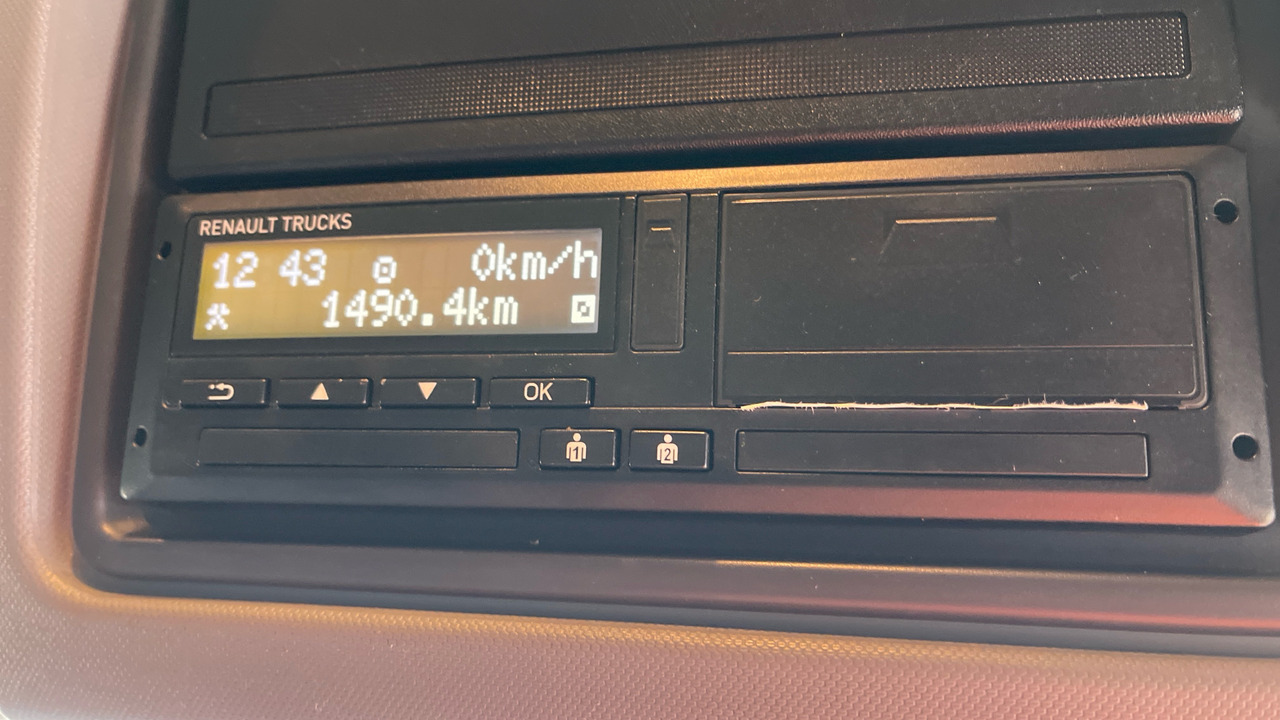 Тягач RENAULT T 460: фото 9