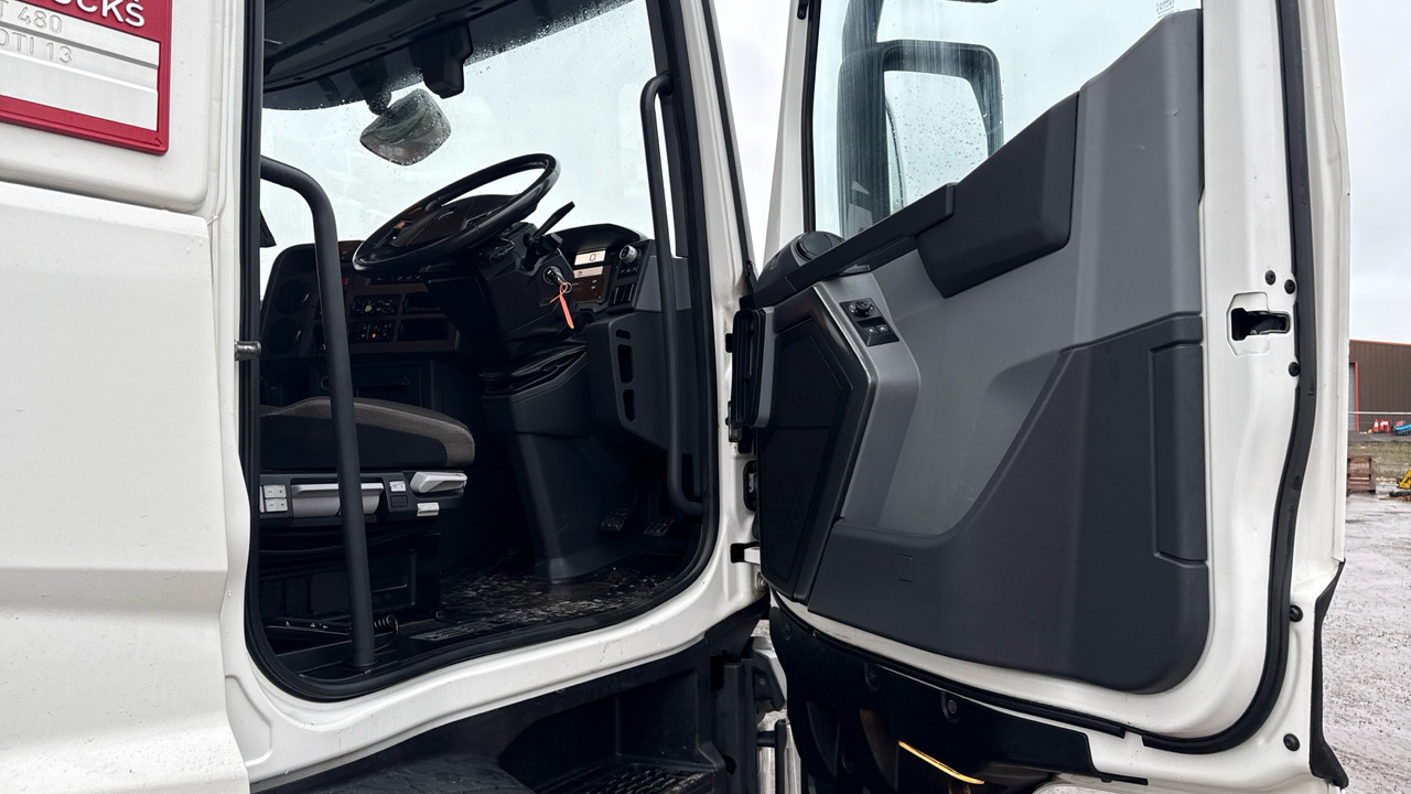 RENAULT T 480 - Тягач: фото 5 RENAULT T 480 - Тягач: фото 5