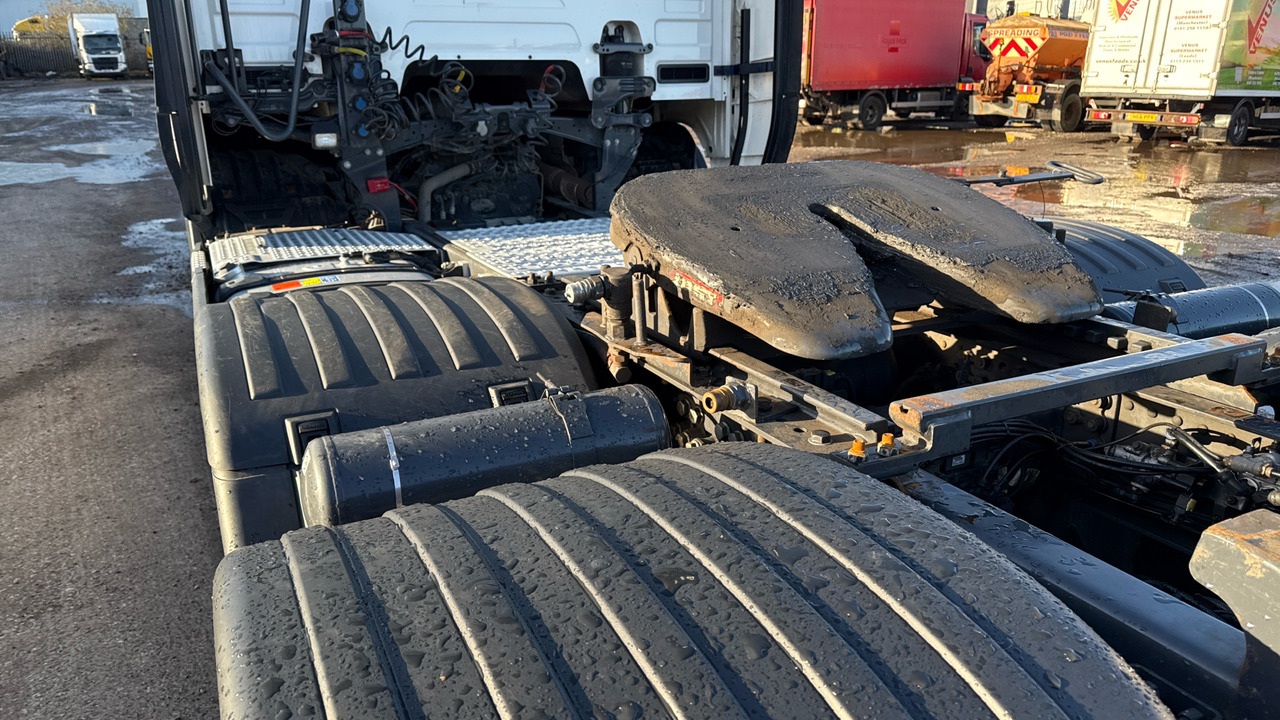 Тягач SCANIA R 500: фото 19 Тягач SCANIA R 500: фото 19