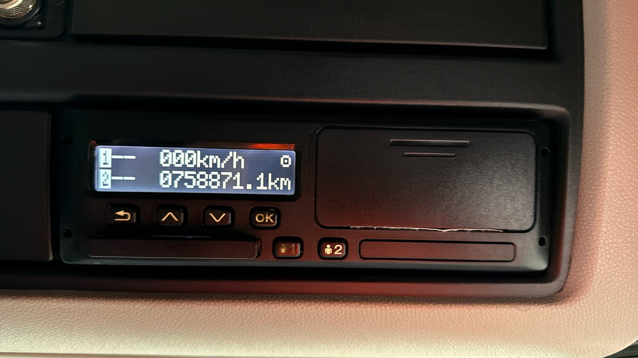 Тягач SCANIA R 500: фото 9 Тягач SCANIA R 500: фото 9