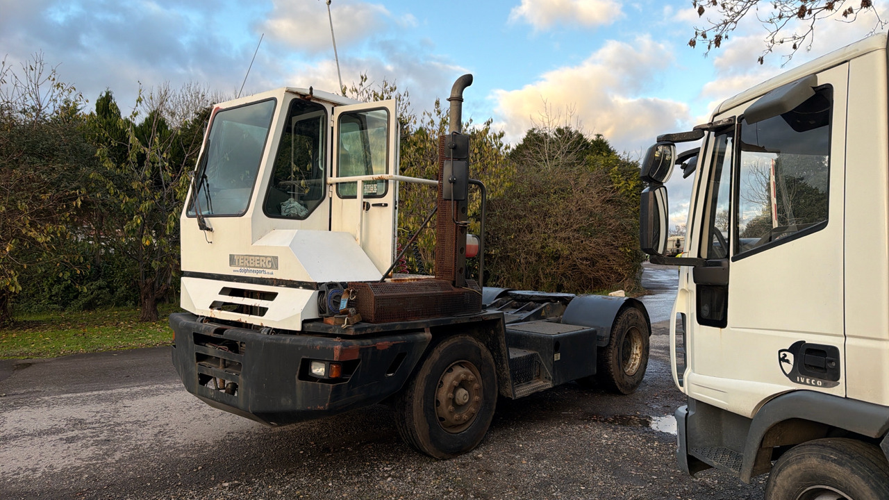 TERBERG YT180 - Тягач: фото 1 TERBERG YT180 - Тягач: фото 1