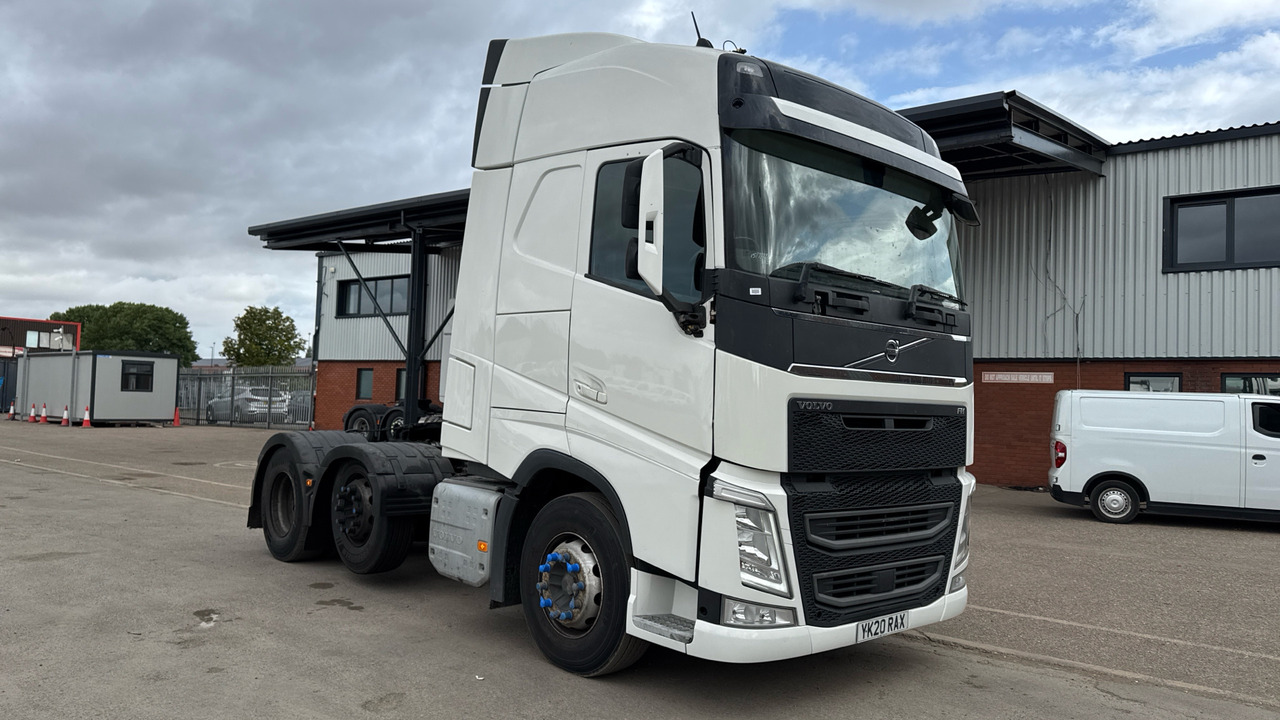 VOLVO FH 460 TURBO COMPOUND - Тягач: фото 1 VOLVO FH 460 TURBO COMPOUND - Тягач: фото 1