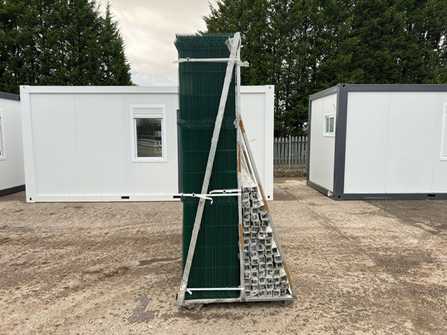 V-MESH FENCING 2.4M HIGH - Строительное оборудование: фото 3 V-MESH FENCING 2.4M HIGH - Строительное оборудование: фото 3