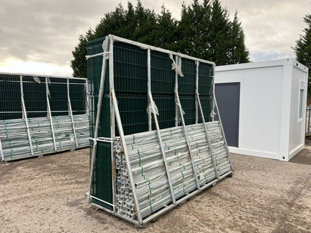 V-MESH FENCING 2.4M HIGH - Строительное оборудование: фото 2 V-MESH FENCING 2.4M HIGH - Строительное оборудование: фото 2