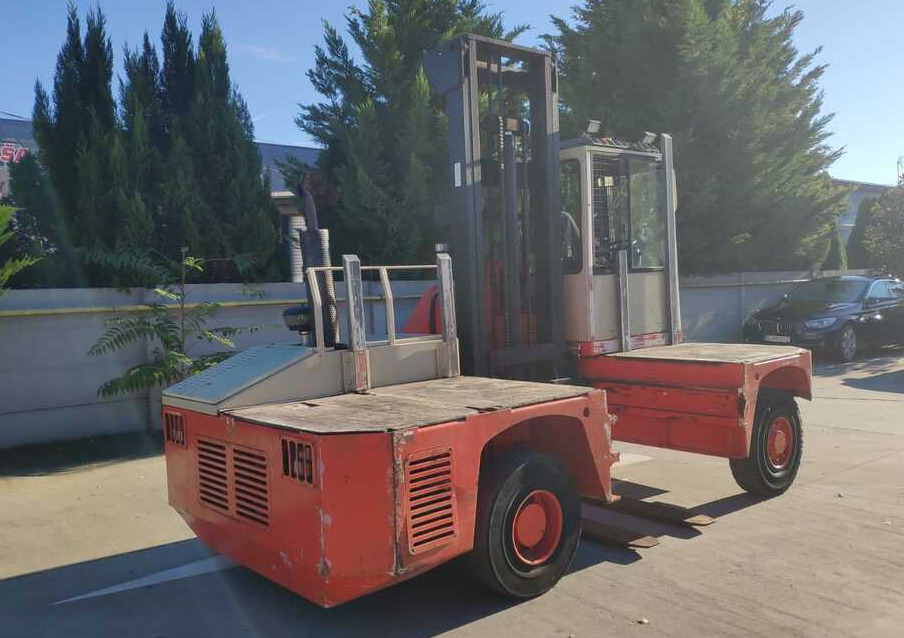 Terex SF50U - Боковой погрузчик: фото 3 Terex SF50U - Боковой погрузчик: фото 3