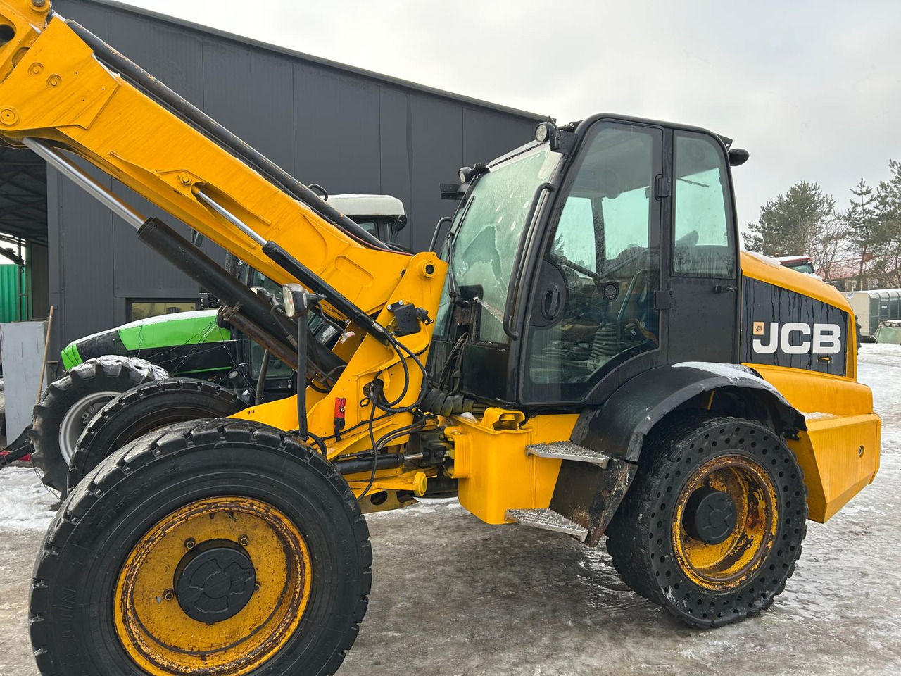 JCB TM320 - Телескопический фронтальный погрузчик: фото 2 JCB TM320 - Телескопический фронтальный погрузчик: фото 2
