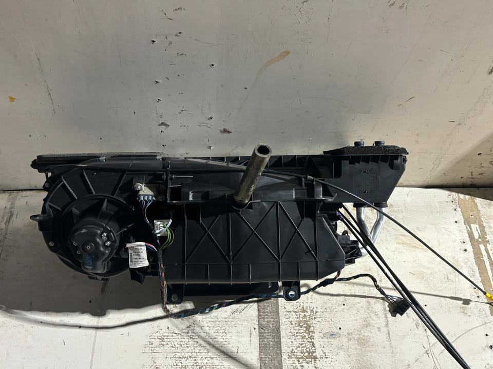 Atego 4 EU6 Heizungskasten / Klimakasten A9678300560 - Отопление/ Вентиляция для Грузовиков: фото 3 Atego 4 EU6 Heizungskasten / Klimakasten A9678300560 - Отопление/ Вентиляция для Грузовиков: фото 3