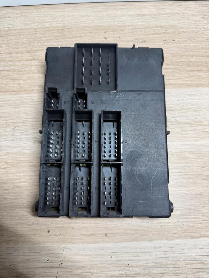 MAN ECU ZBR 2 Steuergerät 81.25806-7103 - Блок управления для Грузовиков: фото 3 MAN ECU ZBR 2 Steuergerät 81.25806-7103 - Блок управления для Грузовиков: фото 3