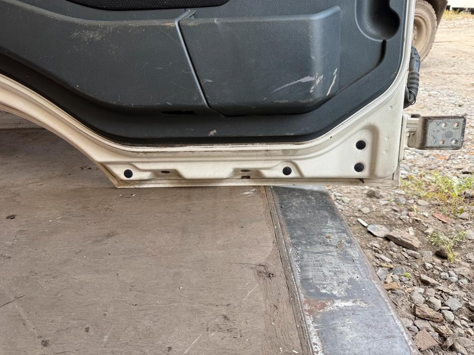 MAN TGL Fahrertür Weiß Spiegel Innenverkleidung - Дверь и запчасти для Грузовиков: фото 5 MAN TGL Fahrertür Weiß Spiegel Innenverkleidung - Дверь и запчасти для Грузовиков: фото 5