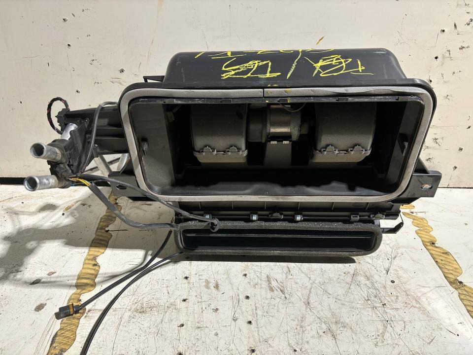 MAN TGL Innenraum Gebläse/Heizung 81.61900.6427 - Отопление/ Вентиляция для Грузовиков: фото 2 MAN TGL Innenraum Gebläse/Heizung 81.61900.6427 - Отопление/ Вентиляция для Грузовиков: фото 2